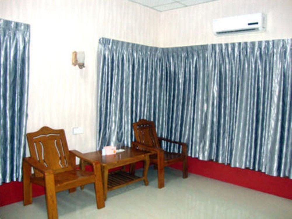 Aung Tha Pyay Hotel 2 Yangon Bagian luar foto